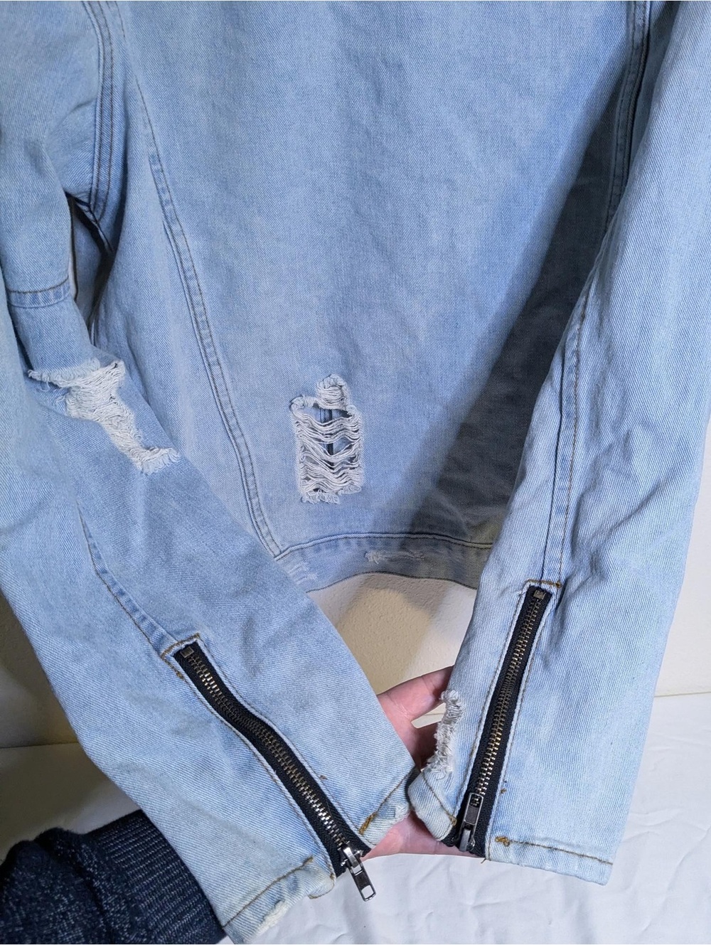 Trademark Brooklyn Cloth Distressed Denim Button-Up Jacket Men’s XL - Picture 9 of 9